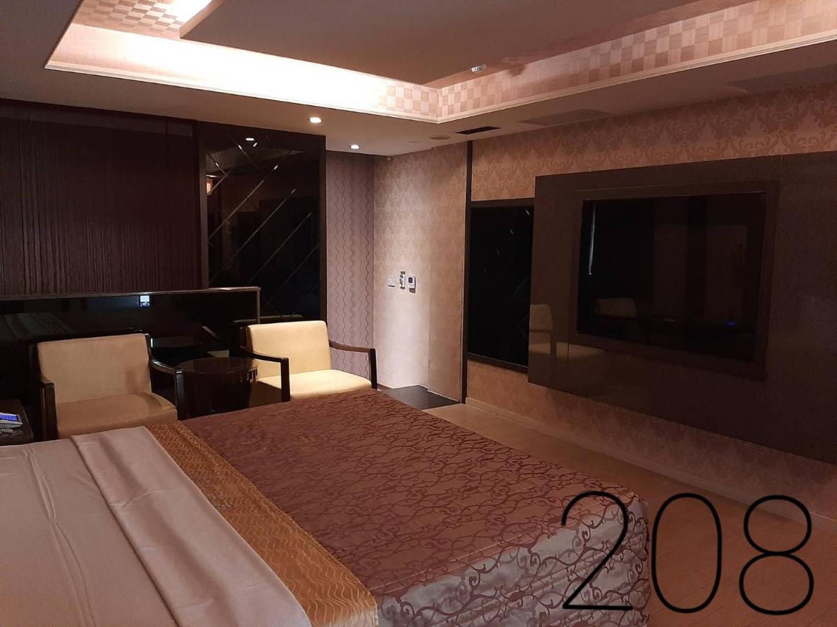 Chateau Motel & Spa Daliao Luaran gambar