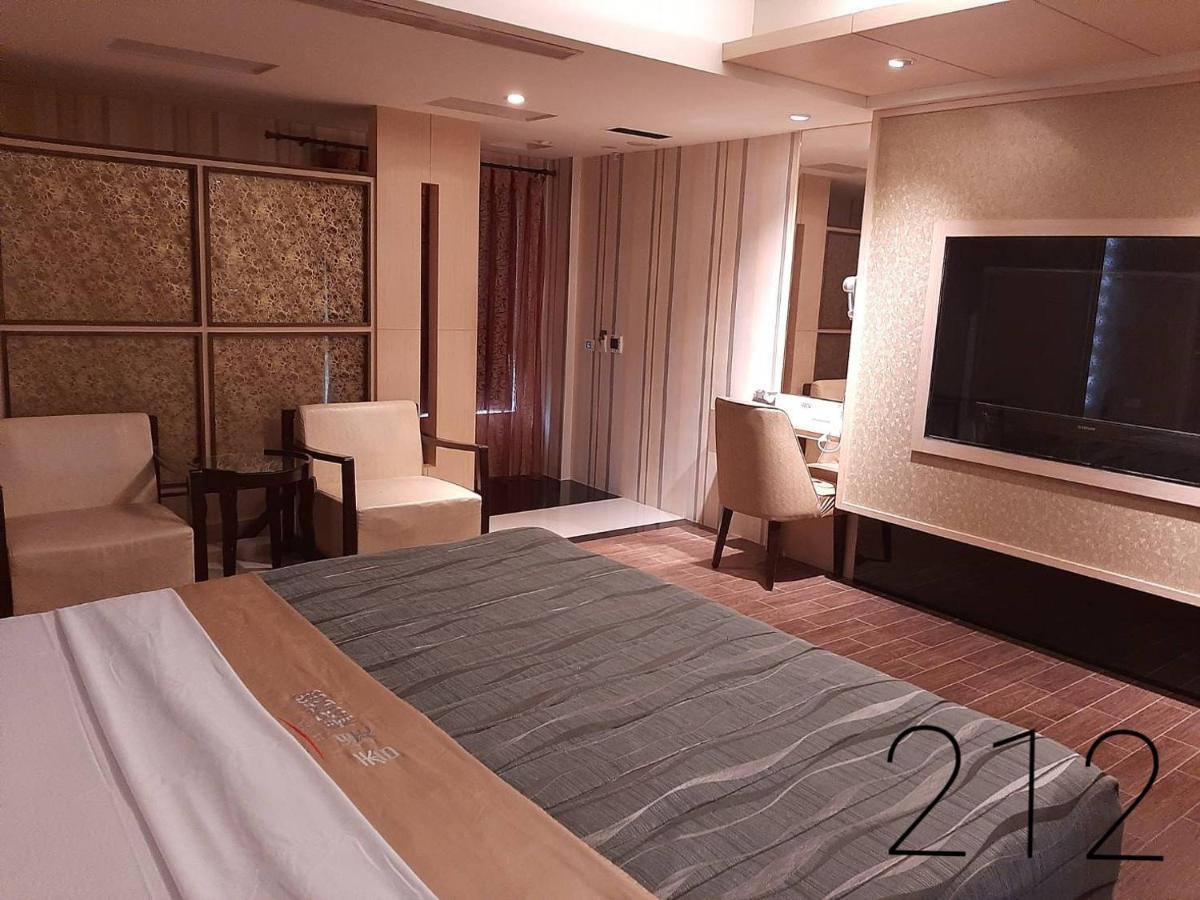 Chateau Motel & Spa Daliao Luaran gambar