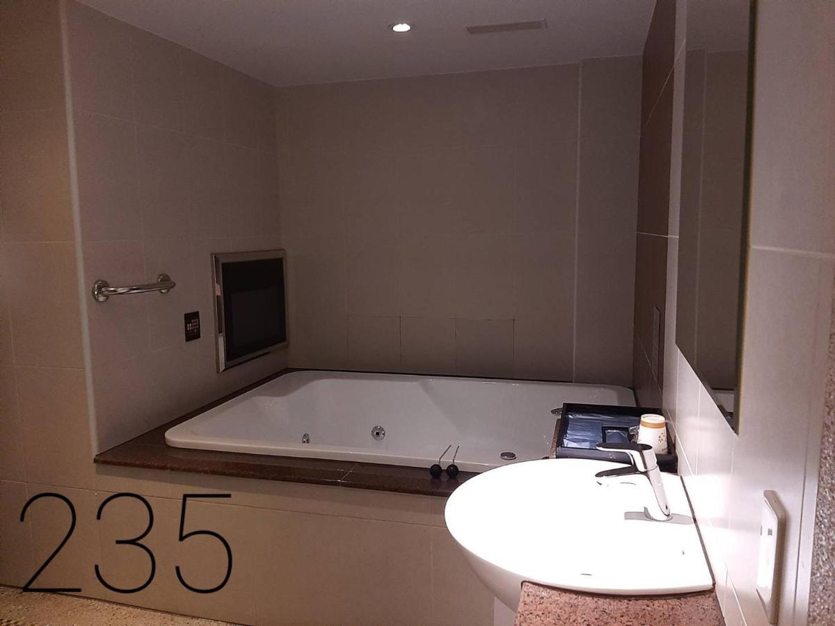 Chateau Motel & Spa Daliao Luaran gambar
